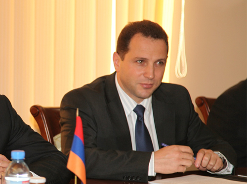 Davit Tonoyan and US defense representatives discuss cooperation